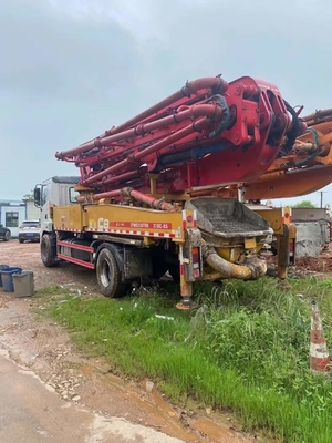 تستخدم 63m زومليون Concrete Pump Truck Wireless التحكم عن بعد
