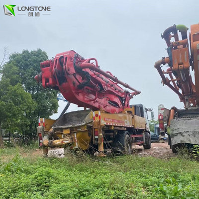 تستخدم 63m زومليون Concrete Pump Truck Wireless التحكم عن بعد